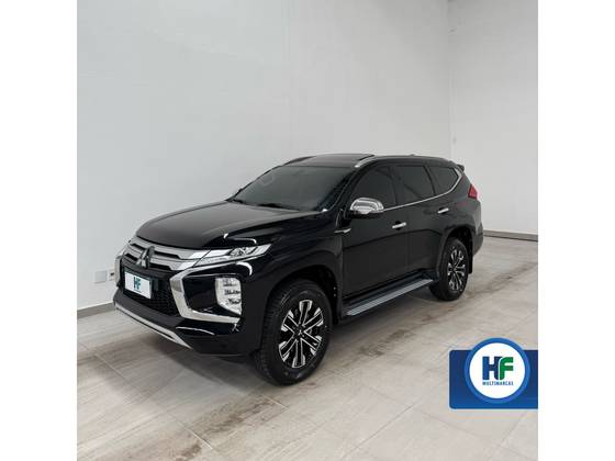 MITSUBISHI PAJERO SPORT 2024