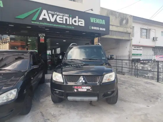 MITSUBISHI PAJERO TR4 2014