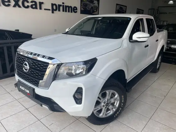 NISSAN FRONTIER 2023