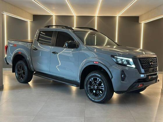 NISSAN FRONTIER 2023