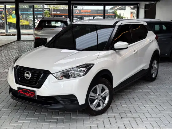 NISSAN KICKS 2021
