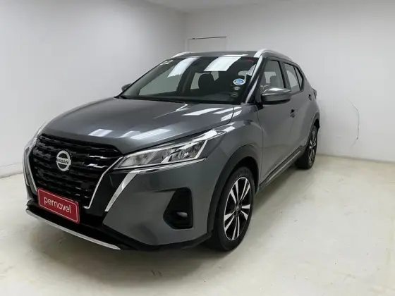 NISSAN KICKS 2022