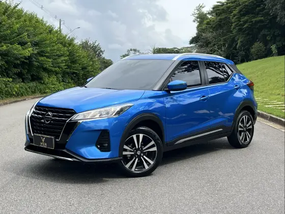 NISSAN KICKS 2022