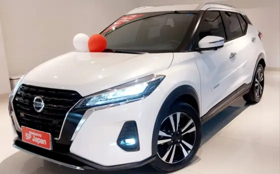 NISSAN KICKS 2022