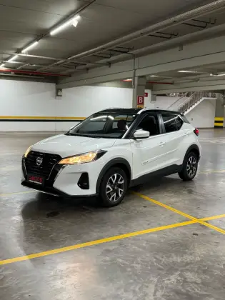 NISSAN KICKS 2022