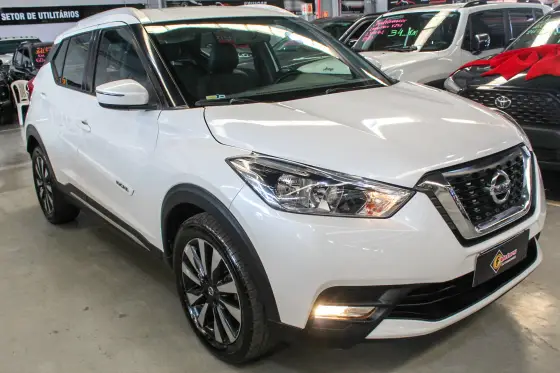 NISSAN KICKS 2019