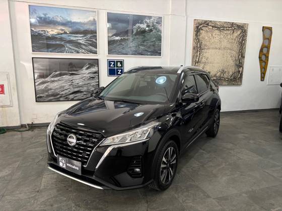 NISSAN KICKS 2023