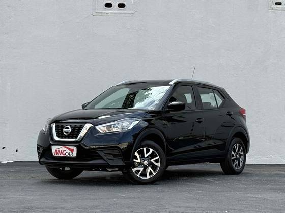 NISSAN KICKS 2019