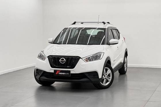 NISSAN KICKS 2020