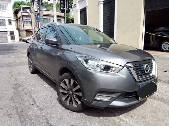 NISSAN KICKS 2019