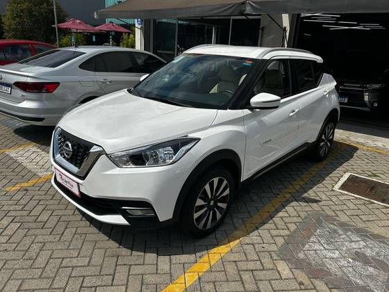 NISSAN KICKS 2021