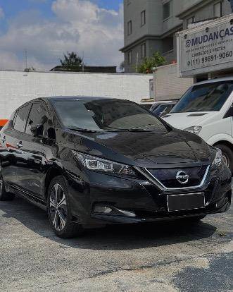 NISSAN LEAF 2022