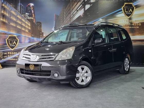 NISSAN LIVINA 2012