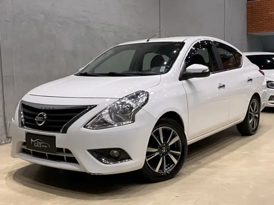 NISSAN VERSA 2018