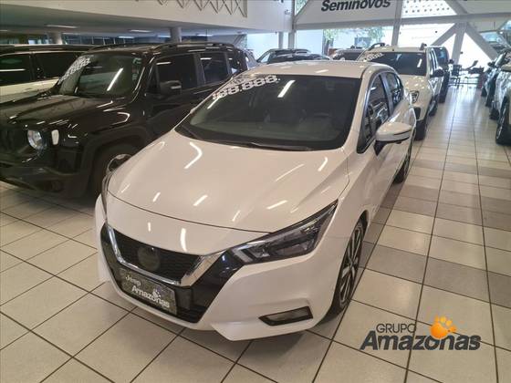 NISSAN VERSA 2022