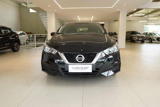NISSAN VERSA 2022