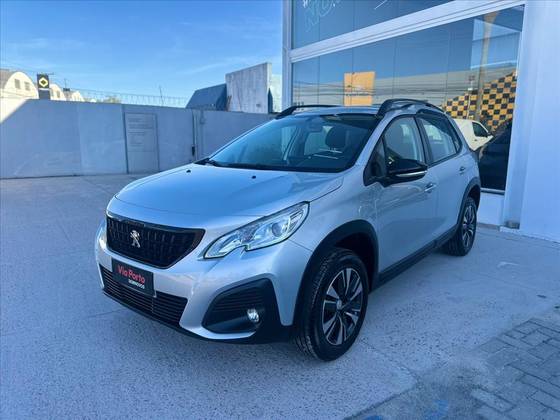 PEUGEOT 2008 2022