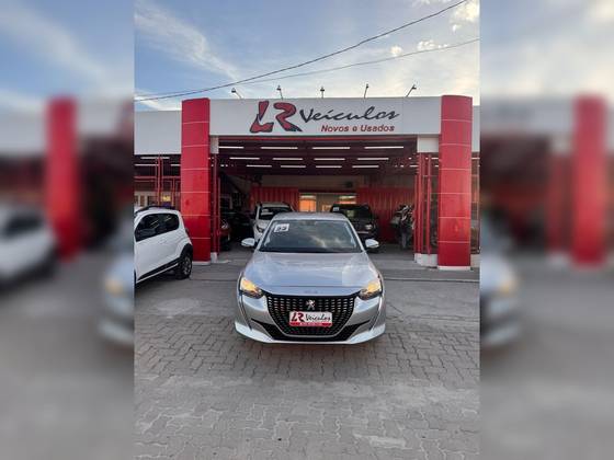 PEUGEOT 208 2022