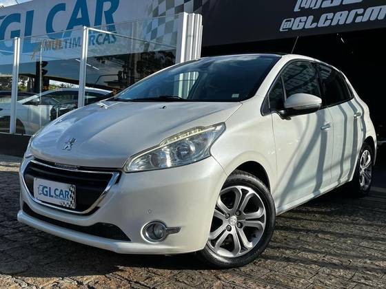 PEUGEOT 208 2016