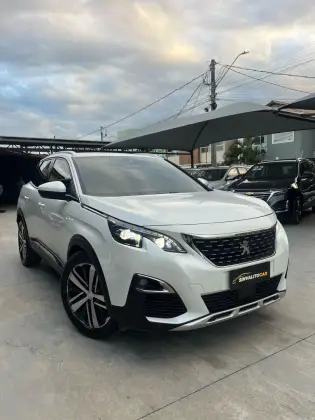PEUGEOT 3008 2019