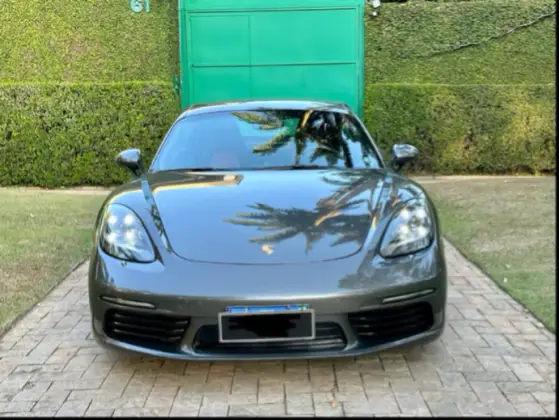 PORSCHE 718 2018