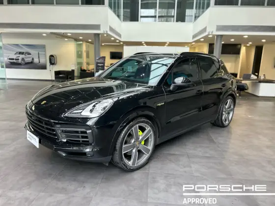 PORSCHE CAYENNE 2023