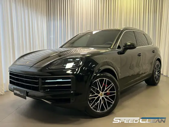 PORSCHE CAYENNE 2024