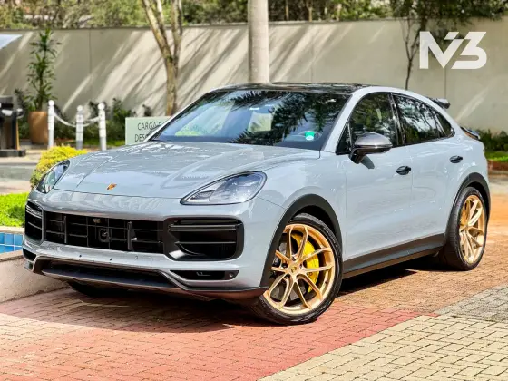 PORSCHE CAYENNE 2022