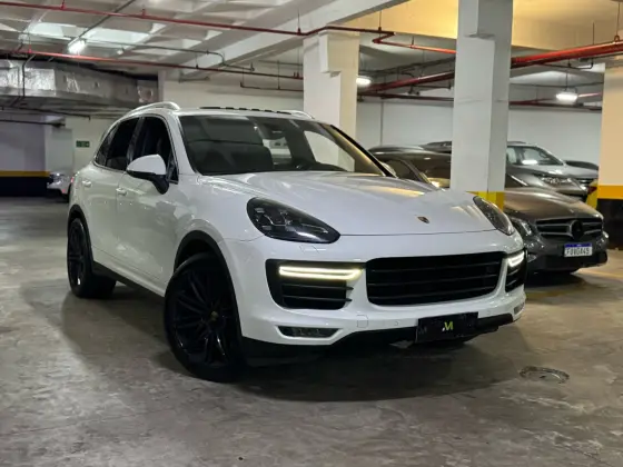 PORSCHE CAYENNE 2016