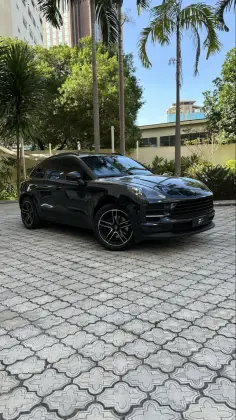 PORSCHE MACAN 2021