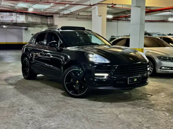 PORSCHE MACAN 2021