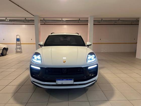 PORSCHE MACAN 2024