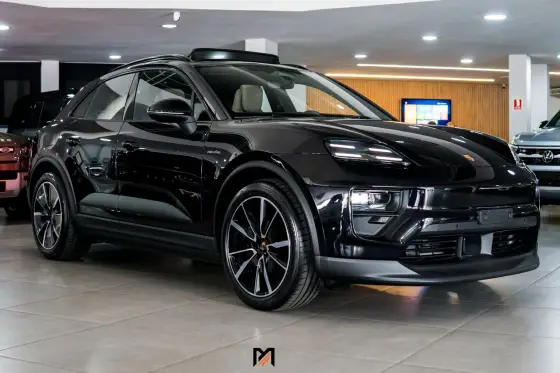 PORSCHE MACAN 2024