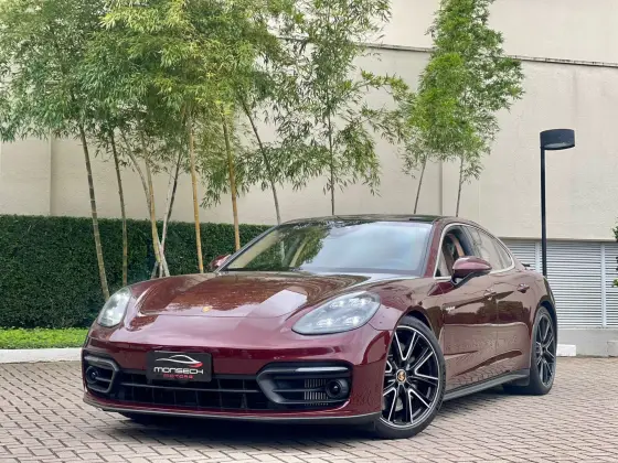 PORSCHE PANAMERA 2021