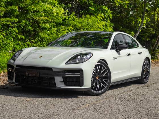 PORSCHE PANAMERA 2025