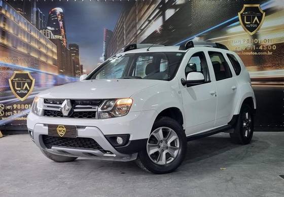 RENAULT DUSTER 2020