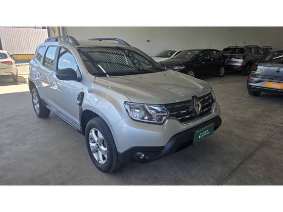 RENAULT DUSTER 2024