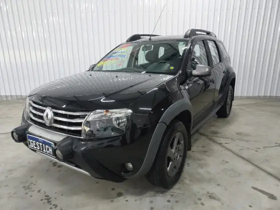 RENAULT DUSTER 2015