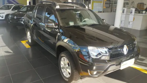 RENAULT DUSTER OROCH 2017