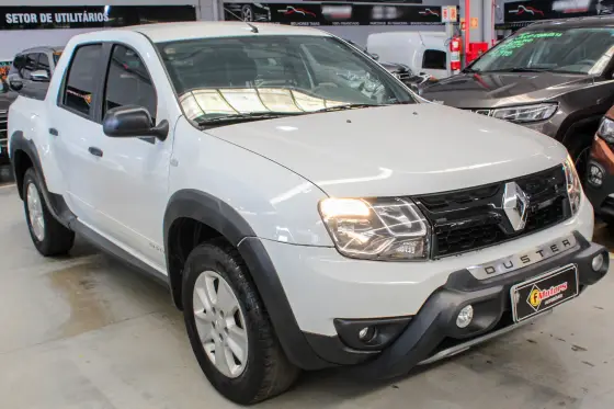 RENAULT DUSTER OROCH 2018