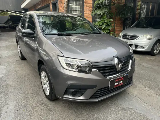 RENAULT LOGAN 2024