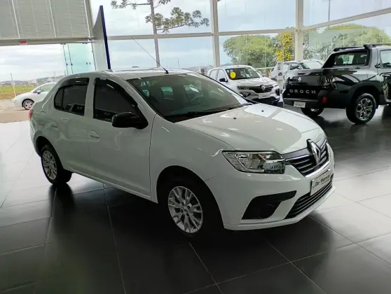 RENAULT LOGAN 2023