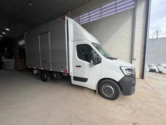RENAULT MASTER 2024