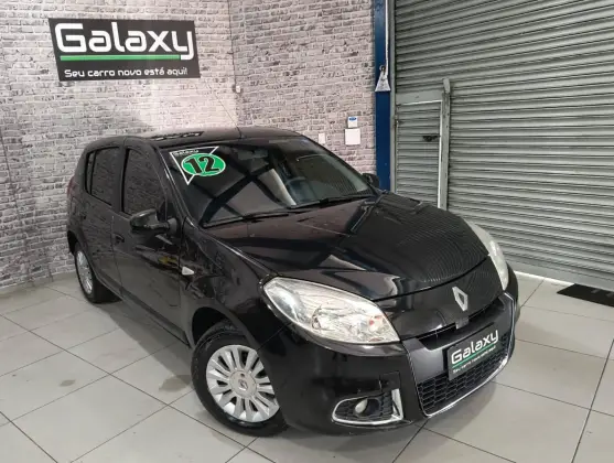 RENAULT SANDERO 2012