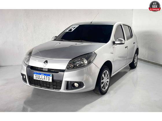 RENAULT SANDERO 2014