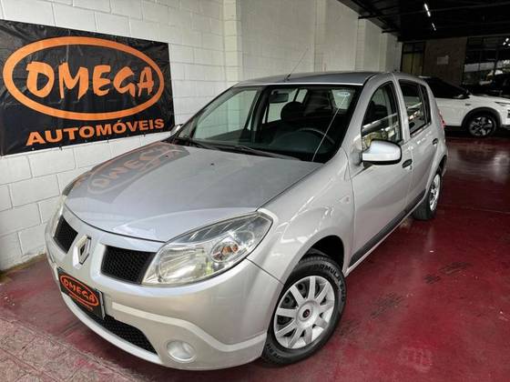 RENAULT SANDERO 2011