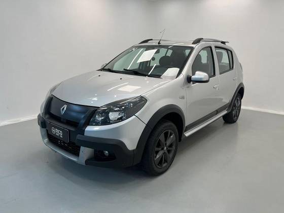 RENAULT SANDERO 2014
