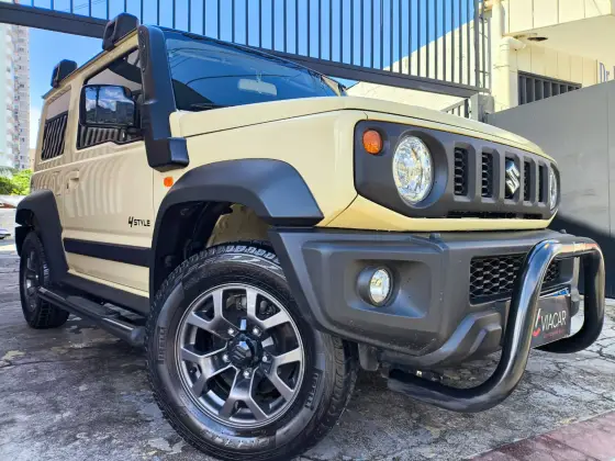 SUZUKI JIMNY 2023