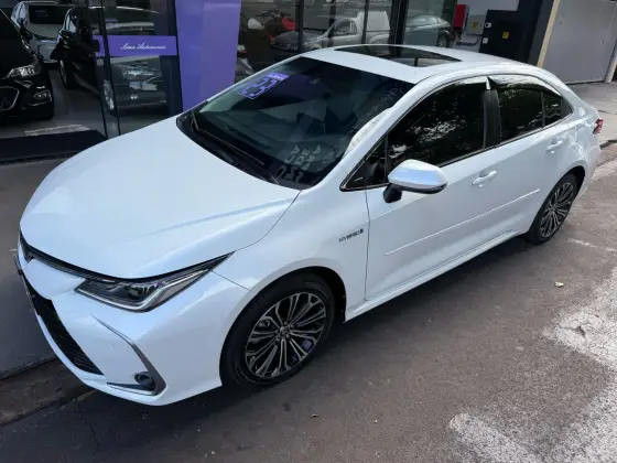 TOYOTA COROLLA 2023