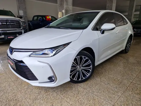 TOYOTA COROLLA 2023